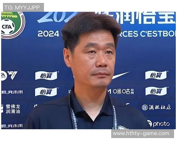 李霄鹏呼吁球迷宽容：主场被喊下课是常态应理解教练艰辛