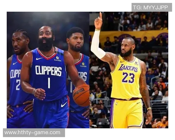 小卡与老詹的快船湖人一年前的荣耀与如今的困境形成鲜明对比